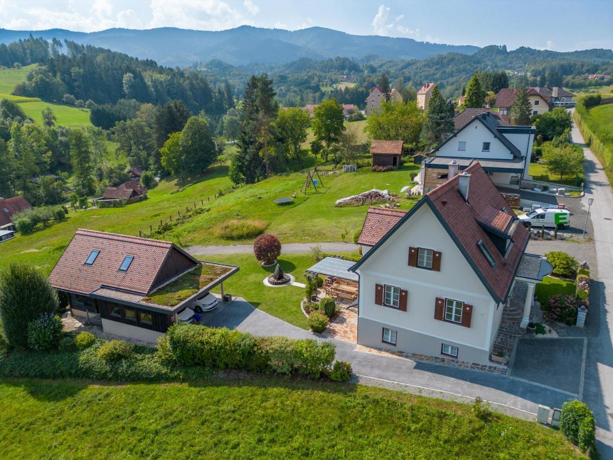 Das "Ferienhaus Eibiswald" Landhaus Refugium Im Schilcherland - Sauna Und Spa Bagian luar foto